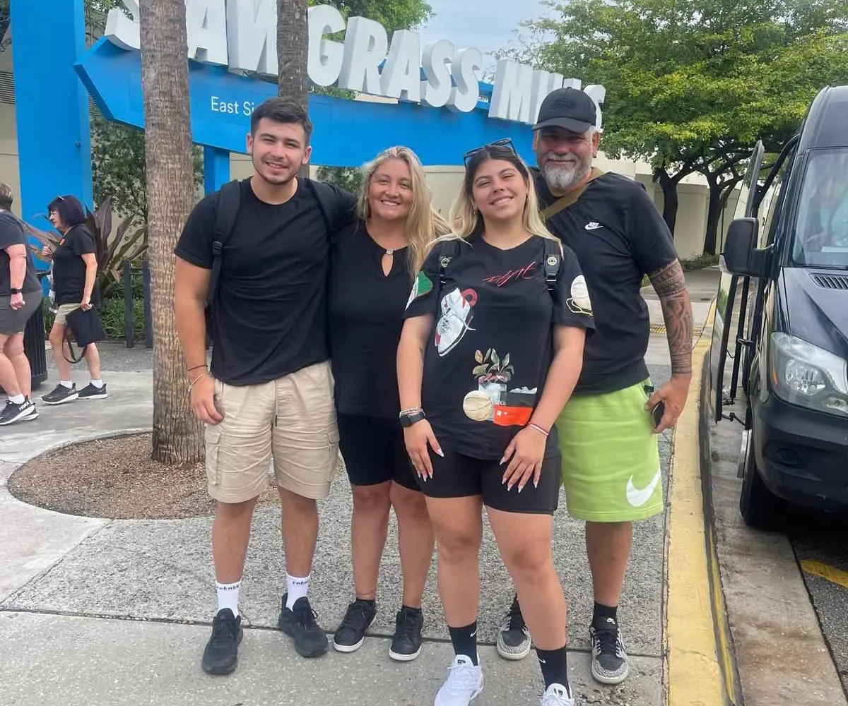 shuttle sawgrass mills