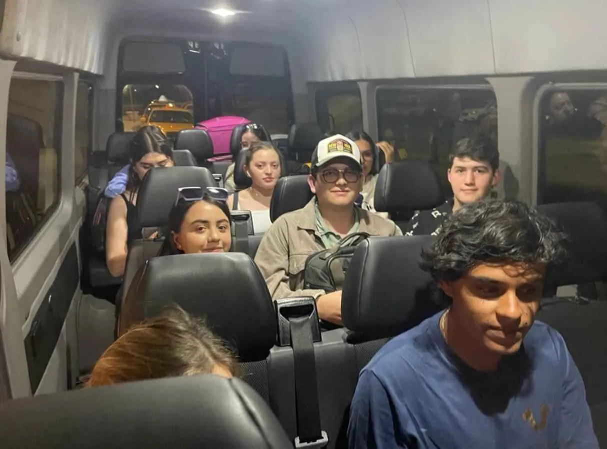 sawgrass mills shuttle