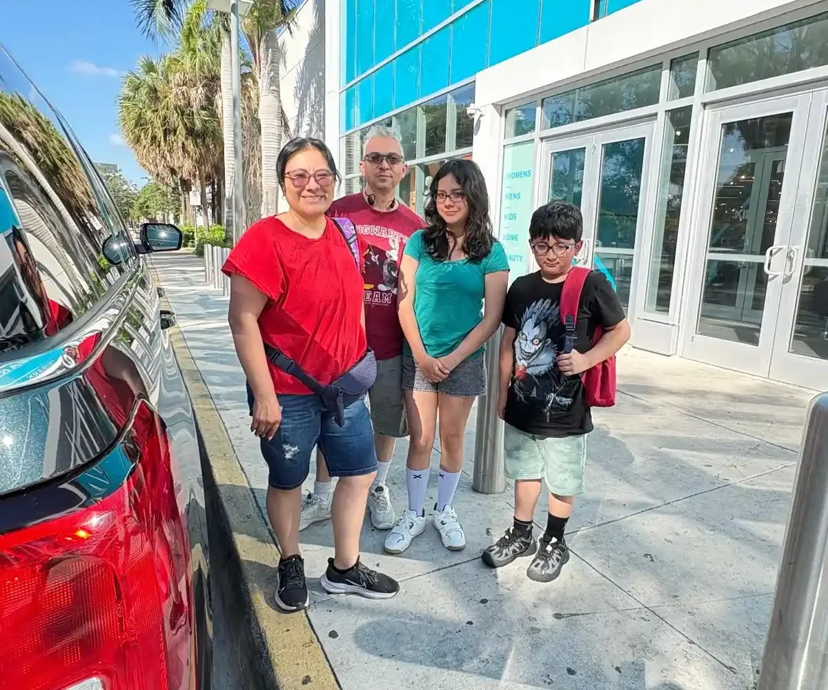 bus Sawgrass Mills Mall from miami beach