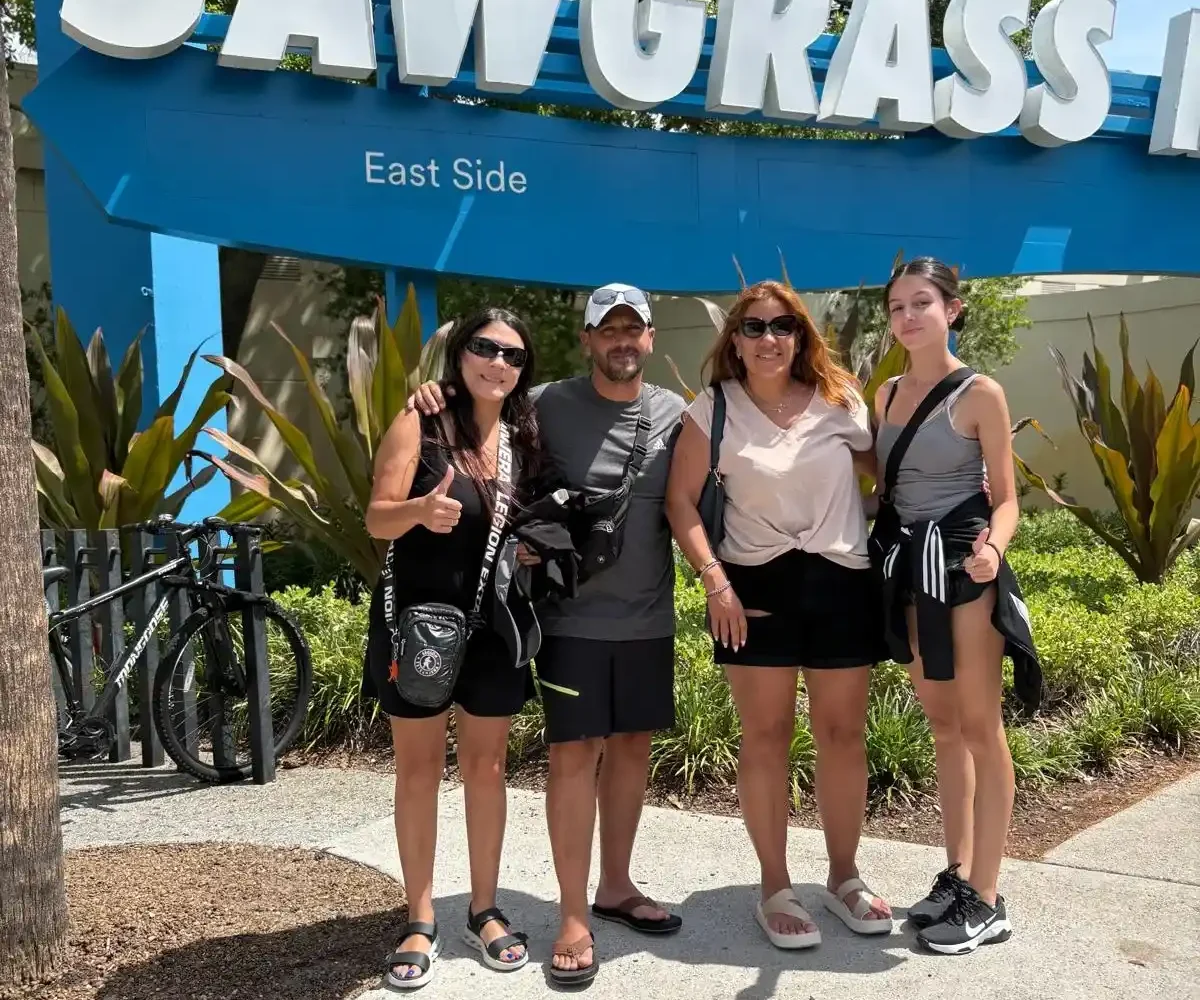 sawgrass mall shuttle desde Miami Beach