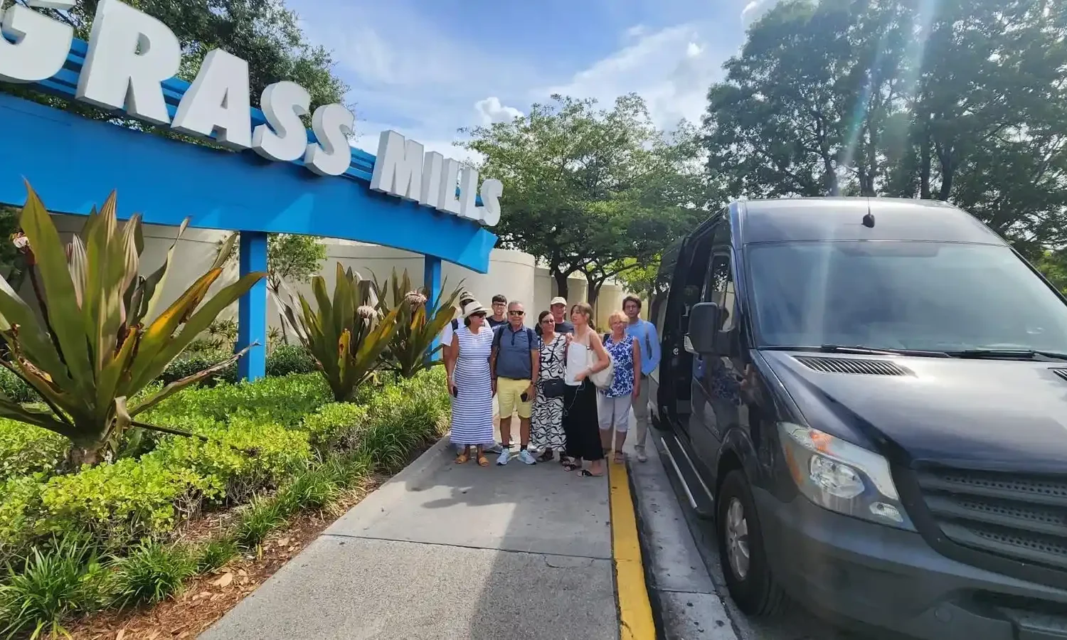 shuttle a Sawgrass Mall